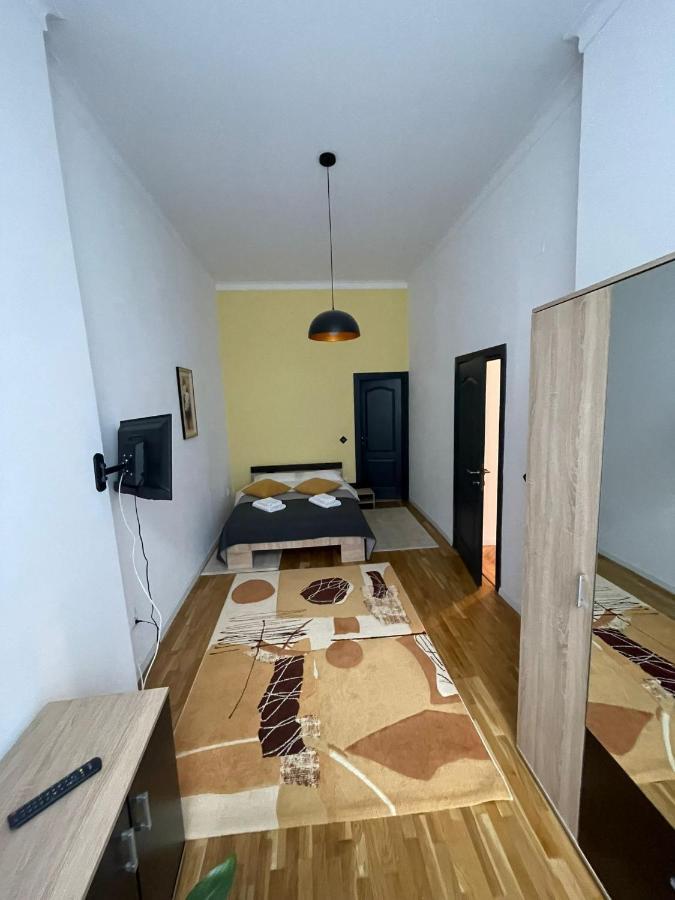 Central Apartment With 2 Bedrooms And 2 Bathrooms Gran Varadino Esterno foto
