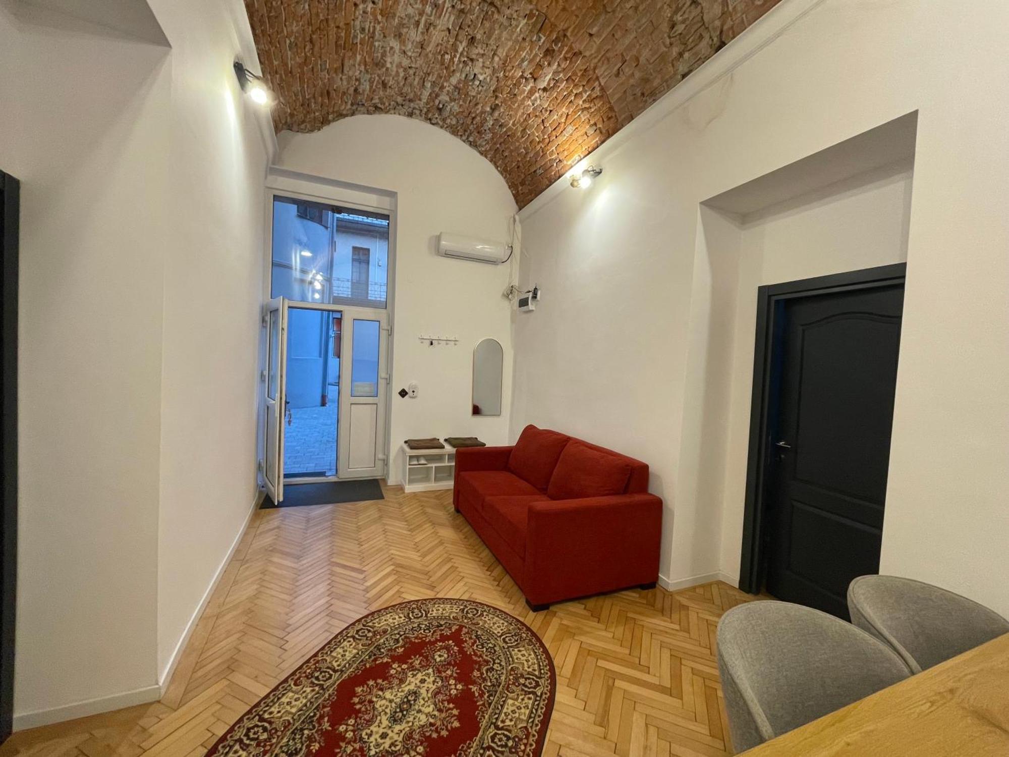 Central Apartment With 2 Bedrooms And 2 Bathrooms Gran Varadino Esterno foto